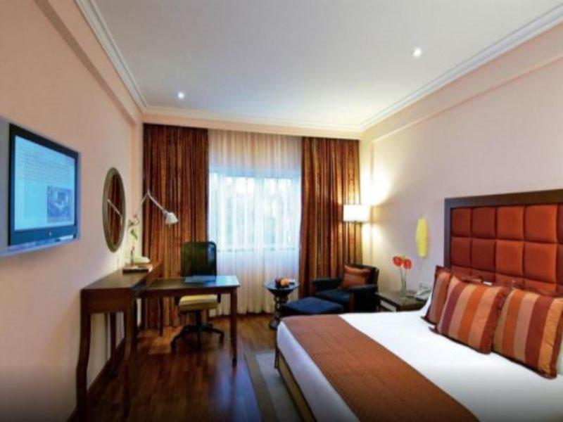 Vivanta Bengaluru Residency Road Dış mekan fotoğraf